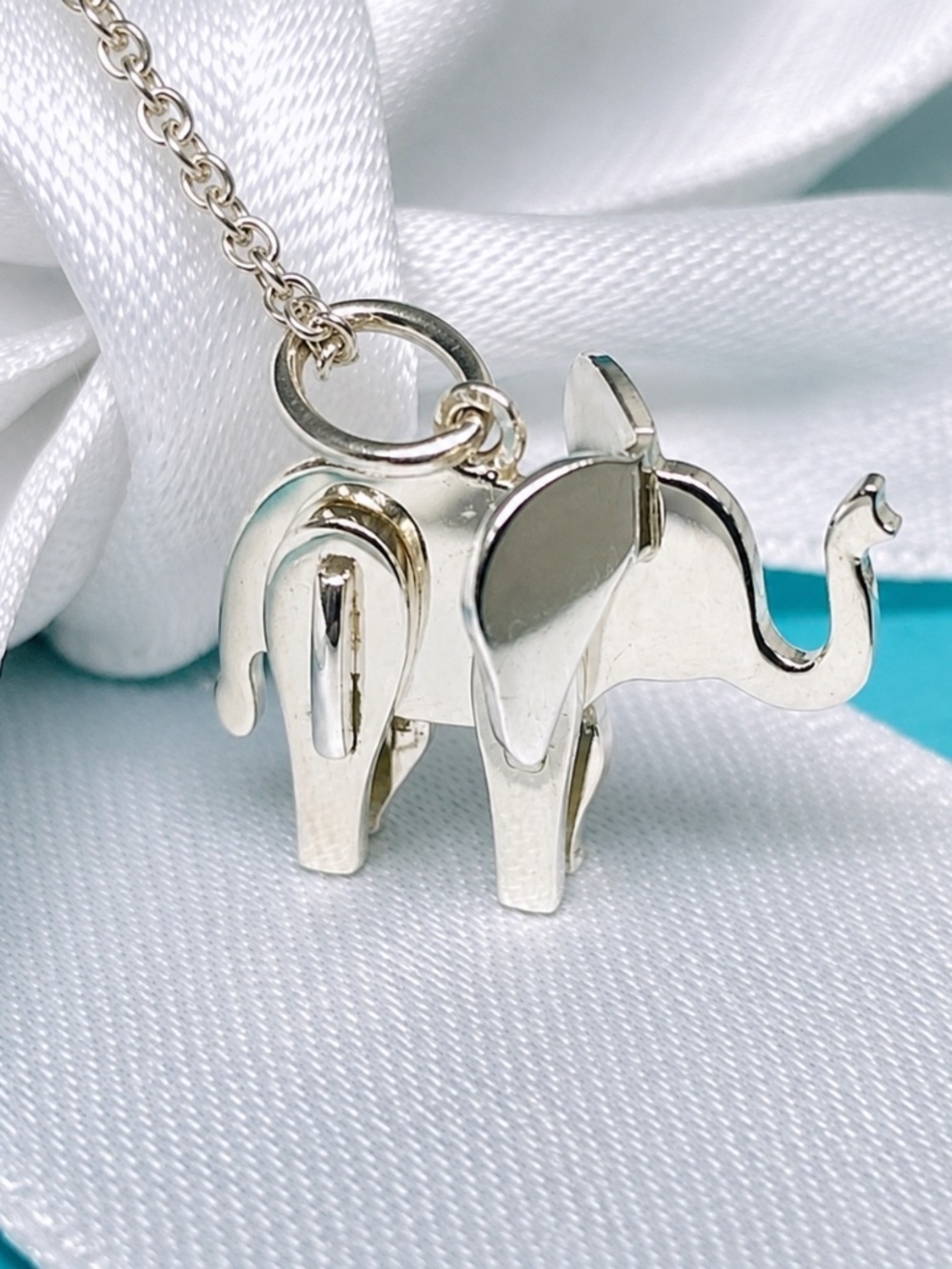 Tiffany & Co. Save the Wild Elephant Puzzle Necklace Silver 925 Elephant box